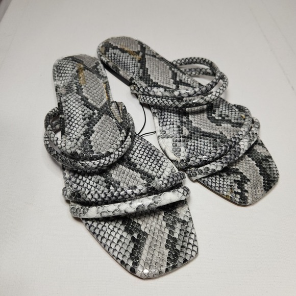 Express Sandals Snakeskin Womens Size 10 Flat Slip on Grey / Black‎ - Picture 1 of 4